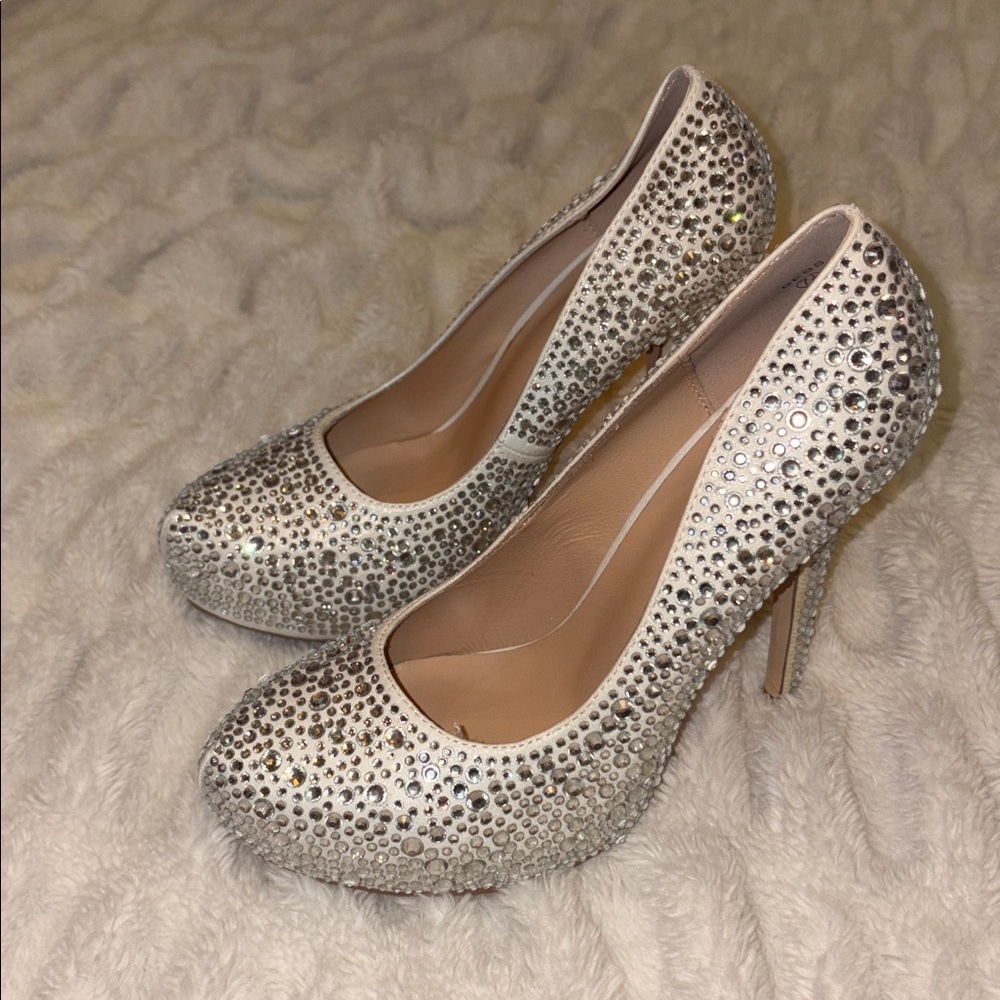 Valiant Glittering Bess Silver Embellished Heels